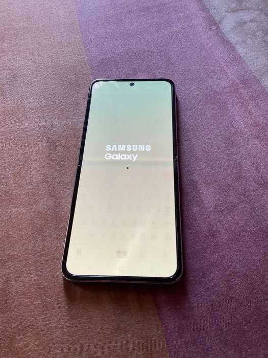 Samsung flip 4