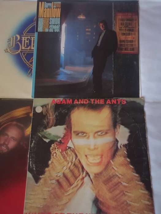 14x International & World vinyl's in excellent to very good condition.