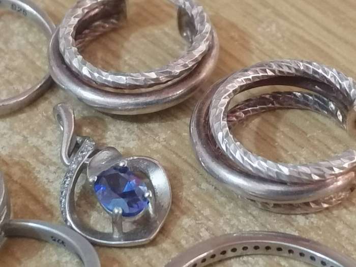 Lot of 925. Sterling Silver jewellery, some still in good order.