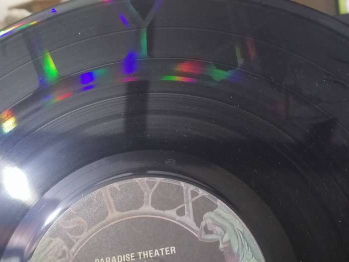 Styx, Paradise Theater, Special Laser etched vinyl, vinyl excellent.