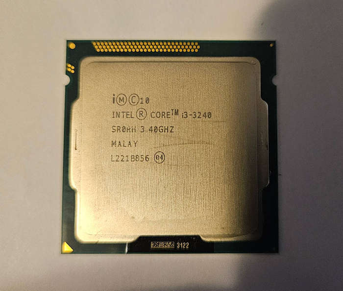 Intel® Core i3-3240 Processor3M Cache, 3.40 GHz