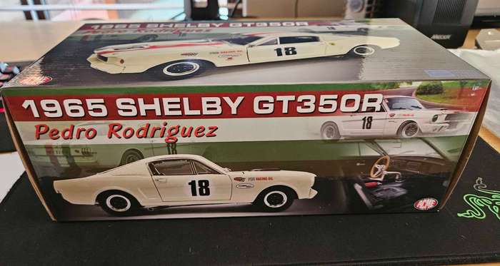 1965 Shelby GT350R - 1/18 Acme