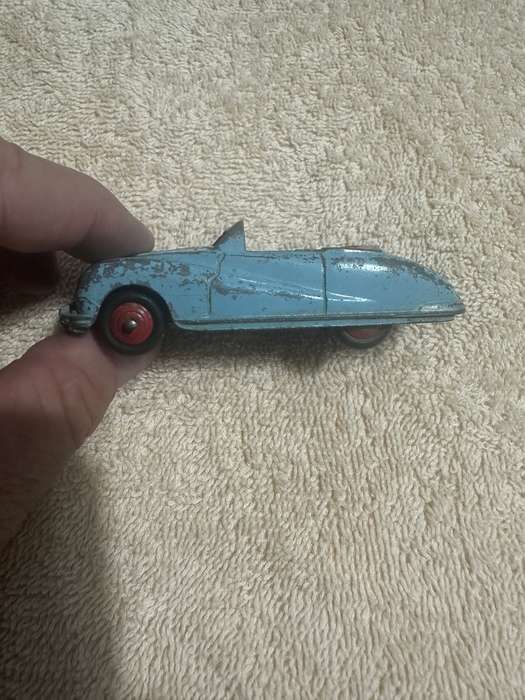 DINKY TOYS