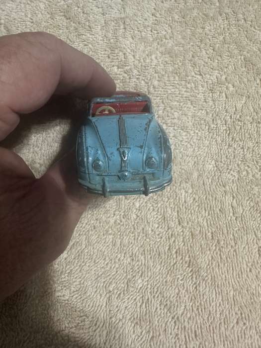 DINKY TOYS