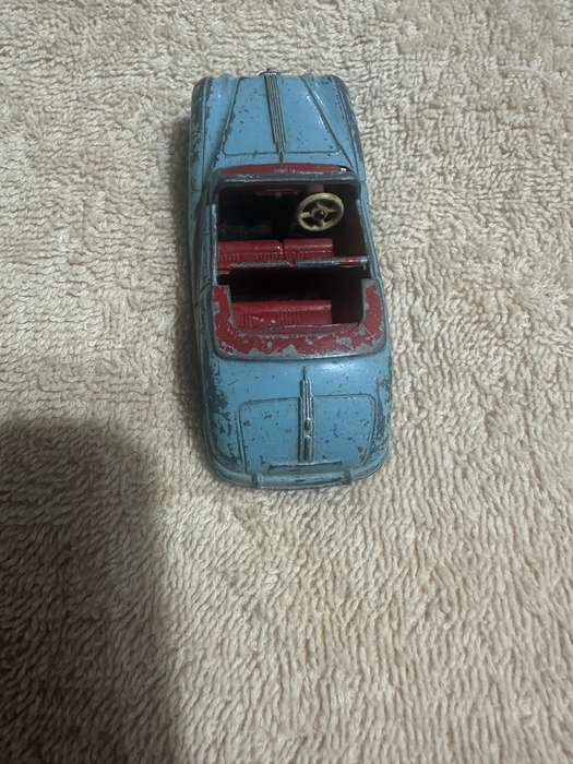 DINKY TOYS