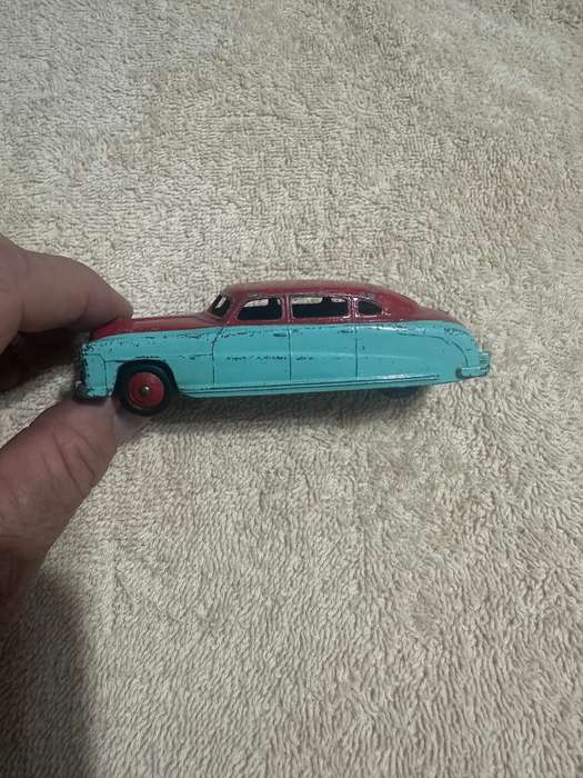 DINKY TOYS