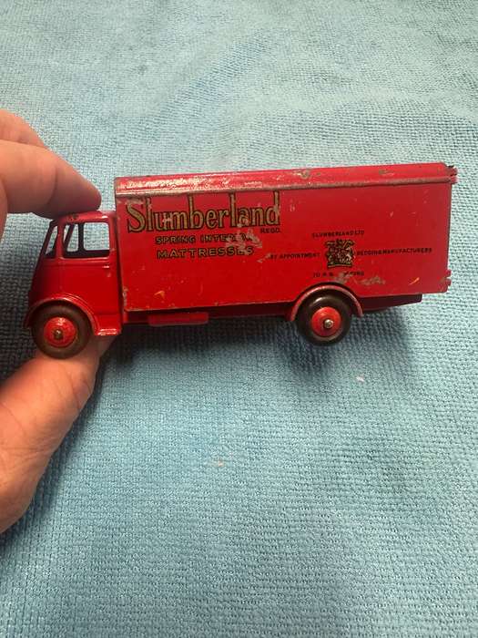 DINKY TOYS