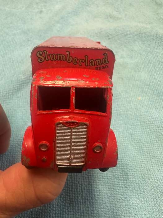 DINKY TOYS
