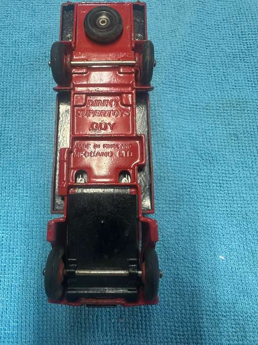 DINKY TOYS