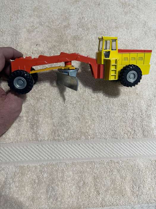DINKY TOYS