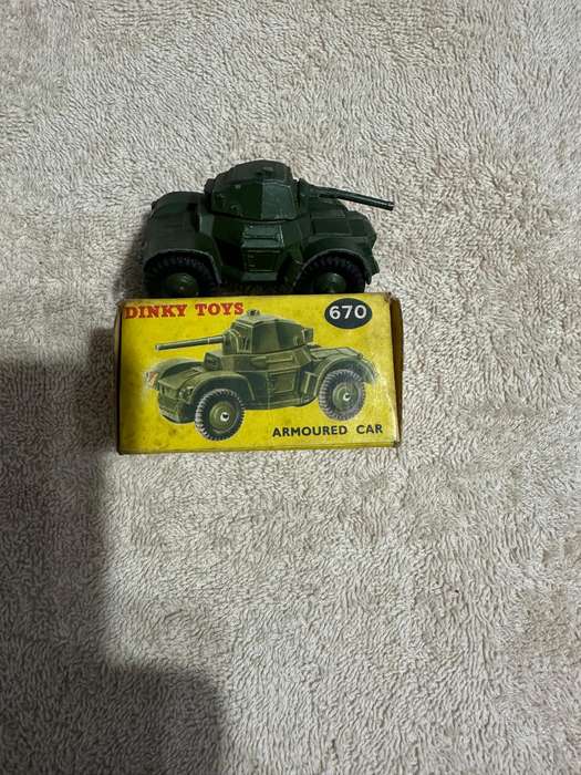 DINKY TOYS