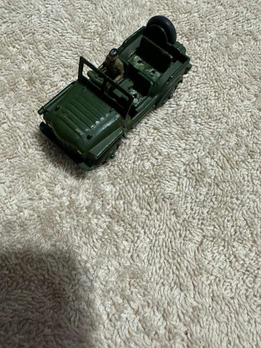 DINKY TOYS
