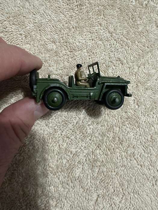 DINKY TOYS