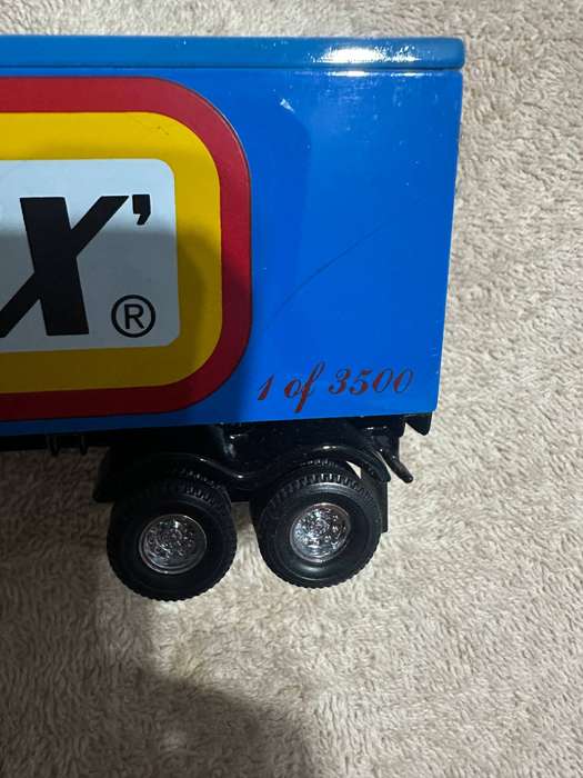 DINKY TOYS