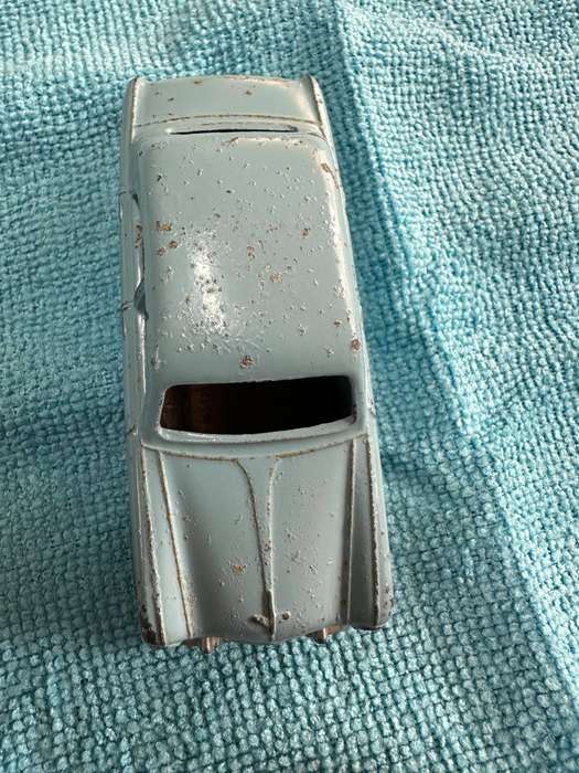 DINKY TOYS