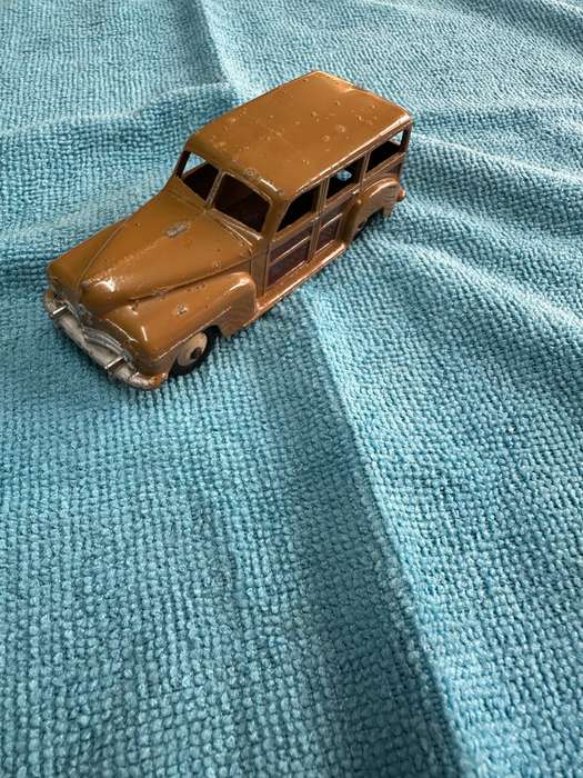 DINKY TOYS