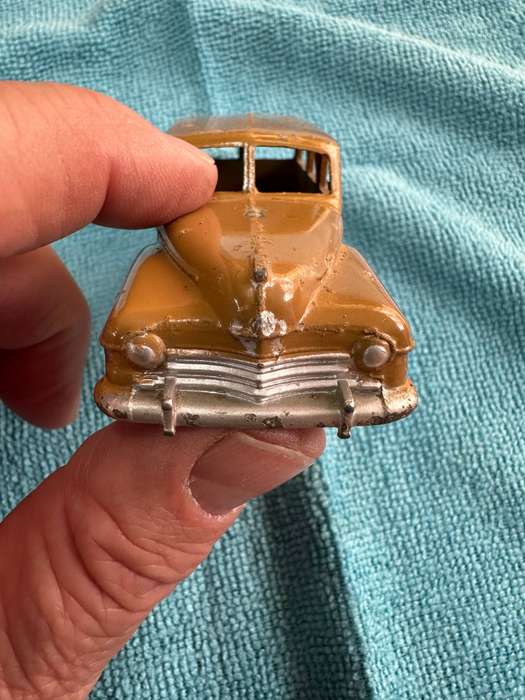 DINKY TOYS