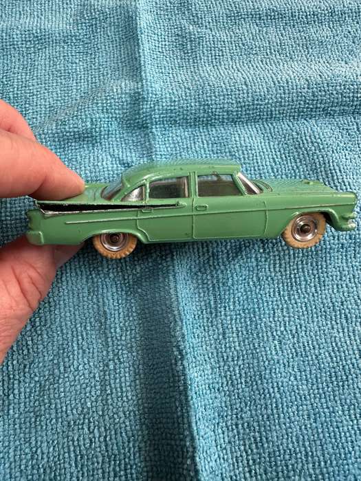 DINKY TOYS