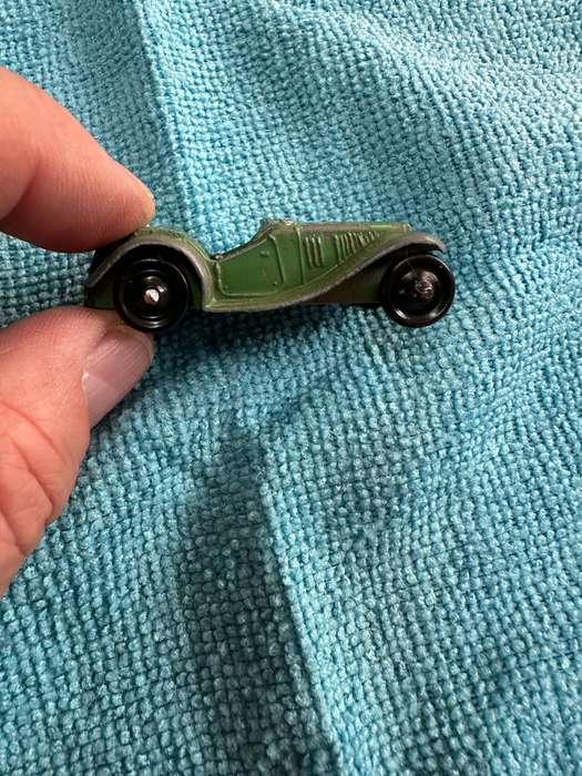 DINKY TOYS