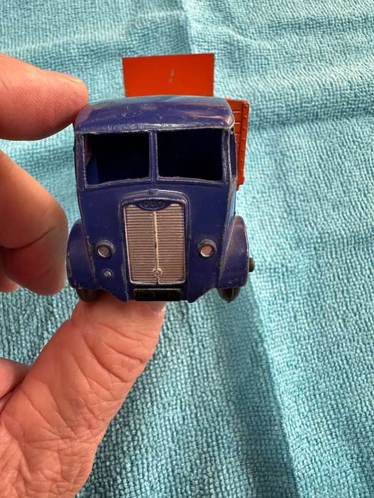 DINKY TOYS