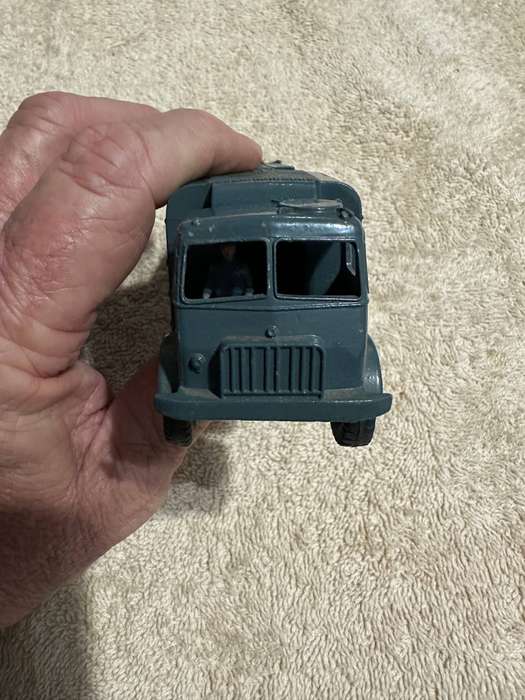 DINKY TOYS