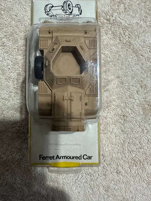DINKY TOYS