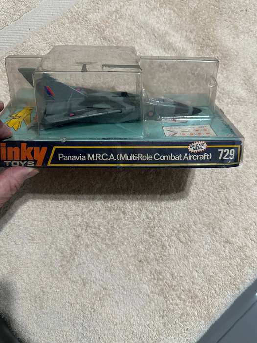 DINKY TOYS