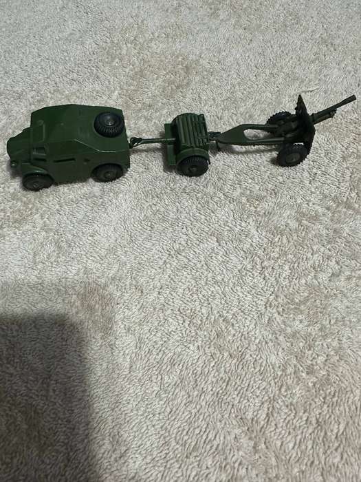 DINKY TOYS