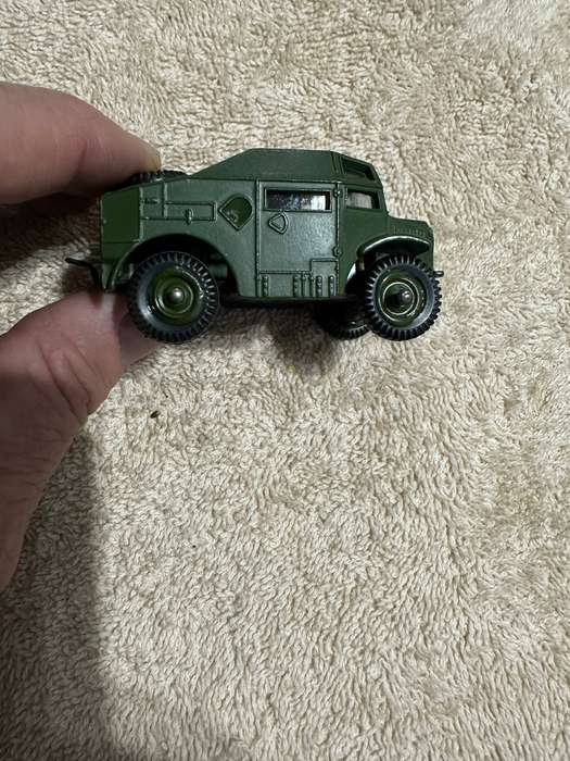 DINKY TOYS