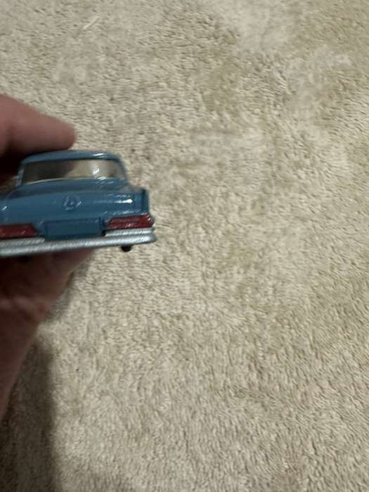 DINKY TOYS