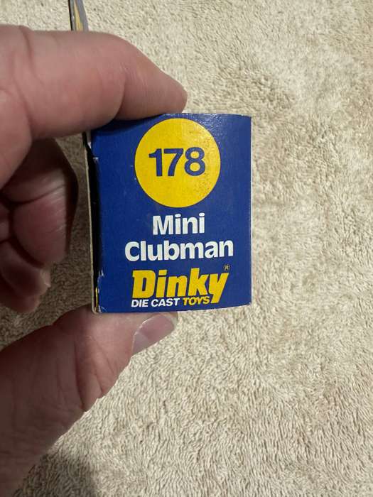 DINKY TOYS