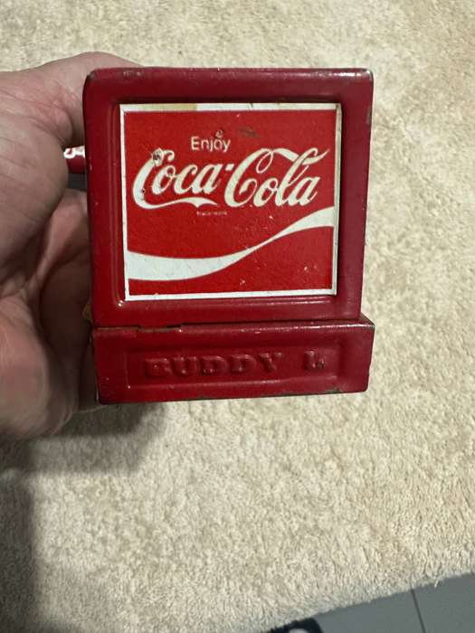 TIN TOY