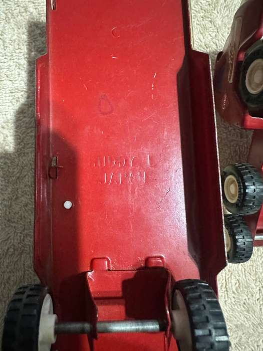 TIN TOY