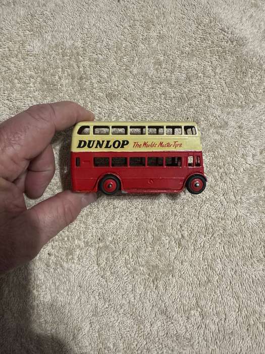 DINKY TOYS