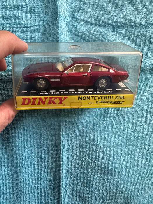 DINKY TOYS