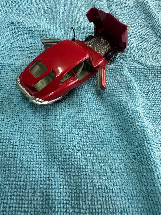 DINKY TOYS