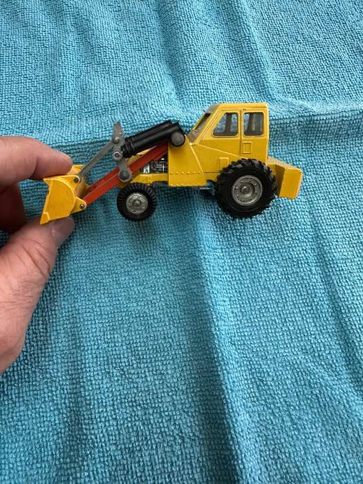 DINKY TOYS