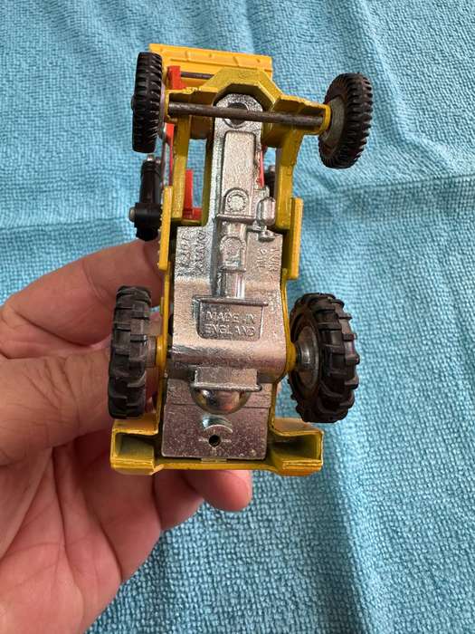 DINKY TOYS