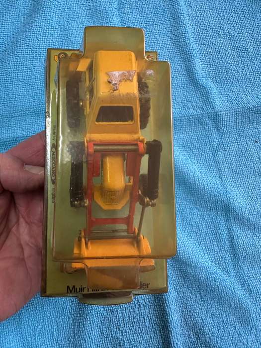 DINKY TOYS