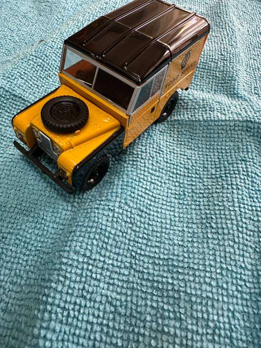 DINKY TOYS