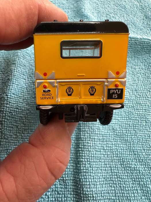 DINKY TOYS