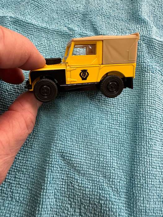 DINKY TOYS