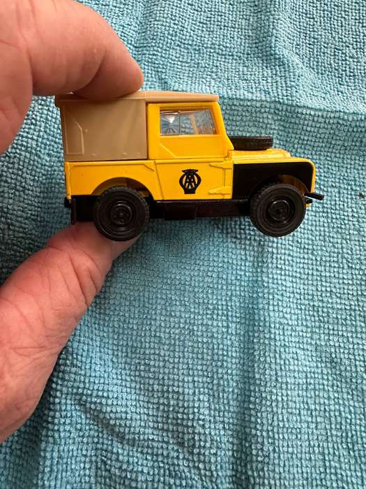 DINKY TOYS