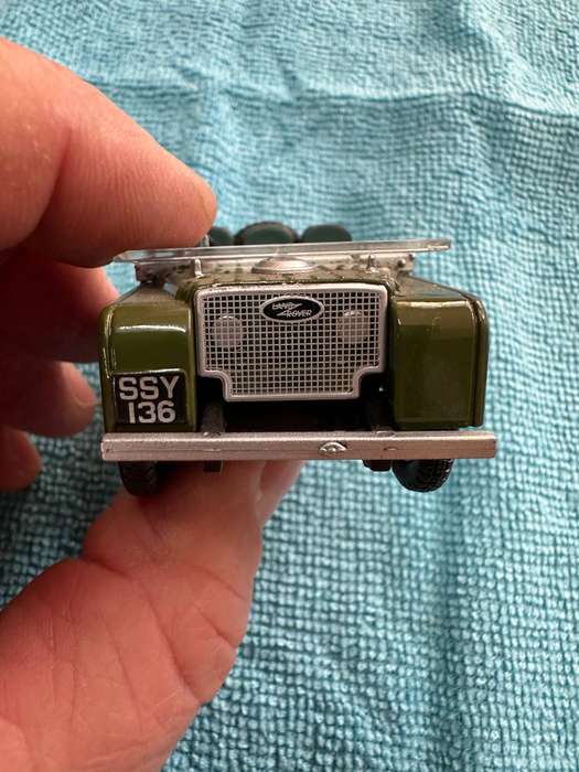 DINKY TOYS