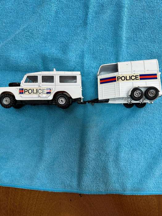 DINKY TOYS