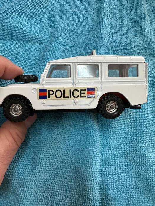 DINKY TOYS