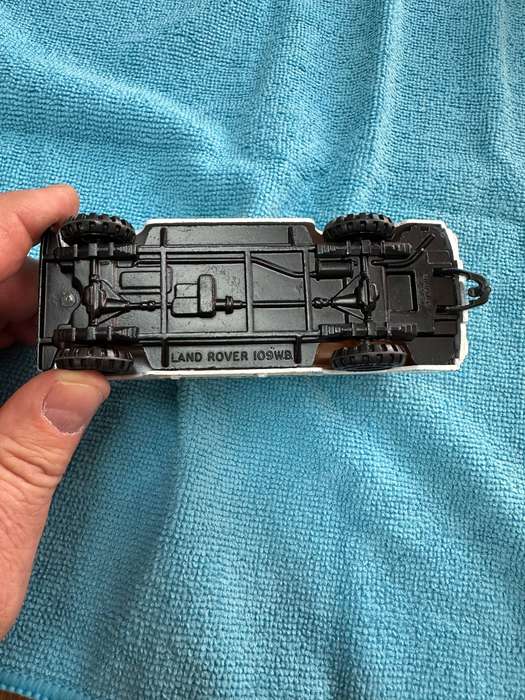 DINKY TOYS