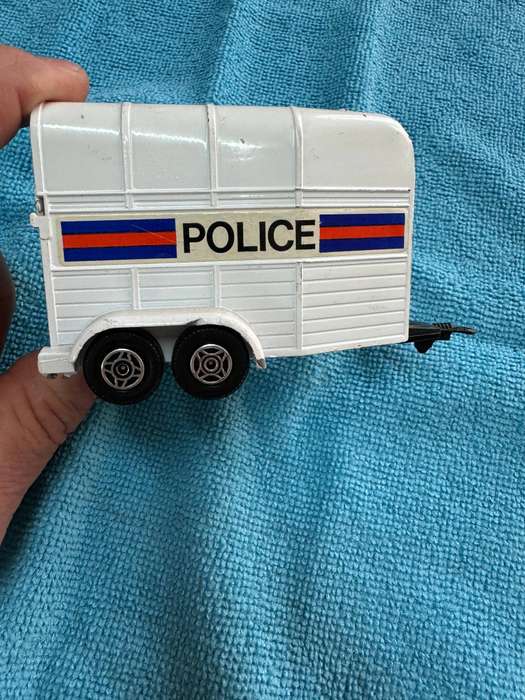 DINKY TOYS