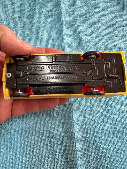 DINKY TOYS