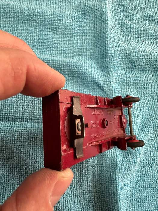DINKY TOYS
